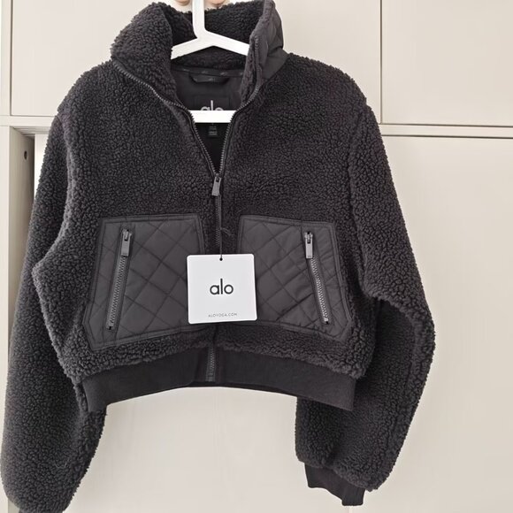 Alo Yoga Women's black Jacket Size s - Picture 1 of 5